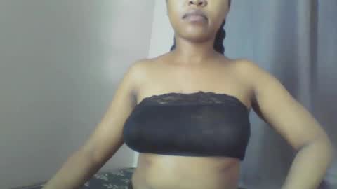babyy_fface25 online show from 10.14.25