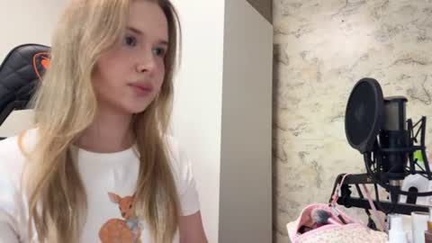 backstage_couple online show from 07.18.26