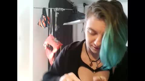 Honey online show from 02.19.26