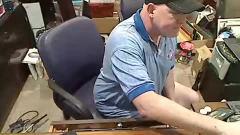 Snapshot of bad_boy4u2abuse chatting on 10.25.25 bad_boy4u2abuse online show from 10.25.25