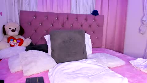 Thaliana online show from 01.15.25