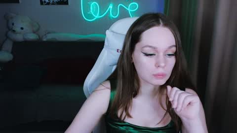 Snapshot of bad_girl009 chatting on 01.16.25 Lin online show from 01.16.25