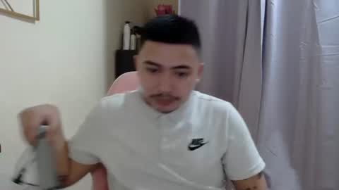 Snapshot of badboy_hanns chatting on 11.29.25 HANNS online show from 11.29.25