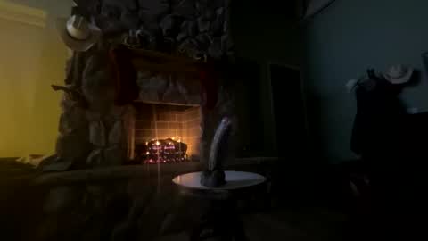 Snapshot of baddaddy1304 chatting on 11.30.25 baddaddy1304 online show from 11.30.25