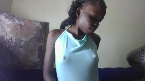 Snapshot of baddie_floxxy chatting on 05.02.26 baddie_floxxy online show from 05.02.26