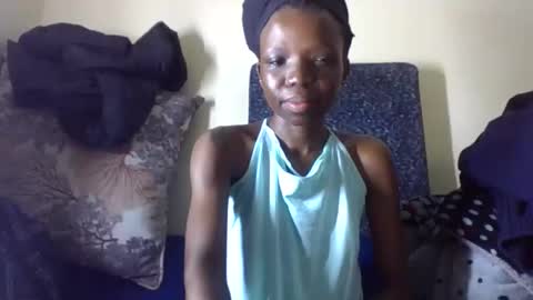 Snapshot of baddie_floxxy chatting on 05.28.26 baddie_floxxy online show from 05.28.26