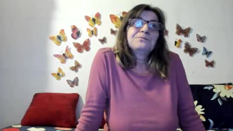 Snapshot of badgg chatting on 01.11.25 Gina online show from 01.11.25