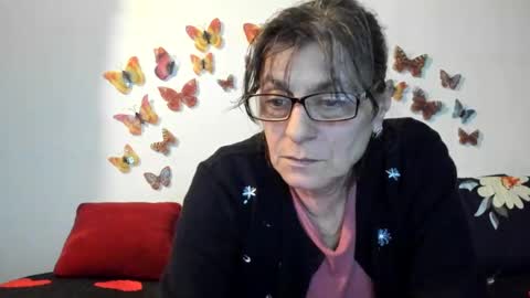 Snapshot of badgg chatting on 01.24.25 Gina online show from 01.24.25