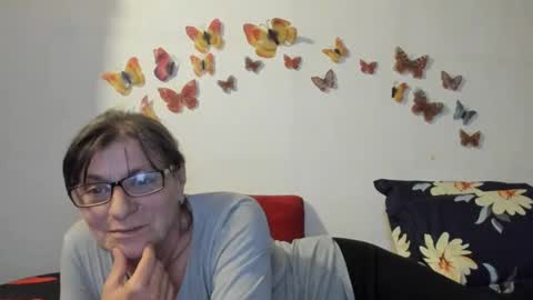 Snapshot of badgg chatting on 01.29.25 Gina online show from 01.29.25