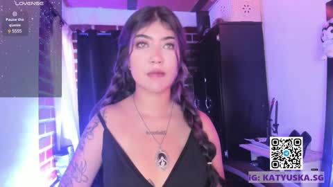 Snapshot of badkatyuska chatting on 03.08.25 Please help me to reach 100 thumbs up online show from 03.08.25