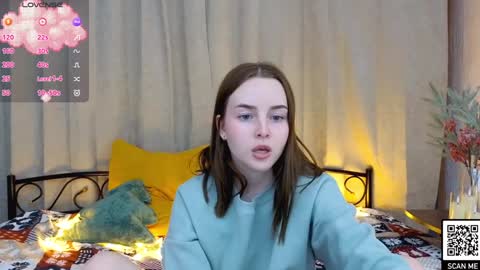 Snapshot of bae_cake_ chatting on 01.01.25 Alice online show from 01.01.25