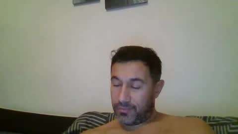 Snapshot of bagio18 chatting on 12.22.25 Bagio online show from 12.22.25