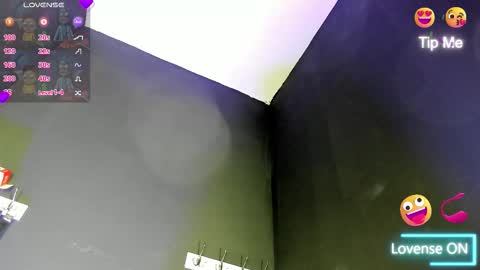 Snapshot of bagiolett chatting on 11.14.25 bagiolett online show from 11.14.25