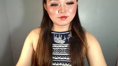 Snapshot of bahoglaway69 chatting on 02.17.25 april online show from 02.17.25