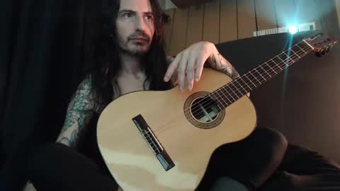 Snapshot of bailey39 chatting on 12.12.24 Bailey online show from 12.12.24