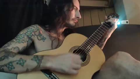 Snapshot of bailey39 chatting on 12.16.24 Bailey online show from 12.16.24