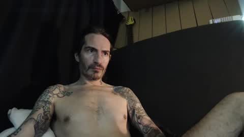 Snapshot of bailey39 chatting on 12.19.24 Bailey online show from 12.19.24