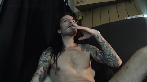 Snapshot of bailey39 chatting on 01.05.25 Bailey online show from 01.05.25