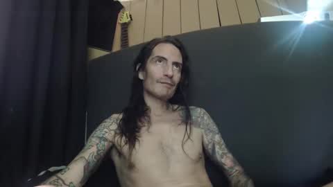 Snapshot of bailey39 chatting on 02.14.25 Bailey online show from 02.14.25