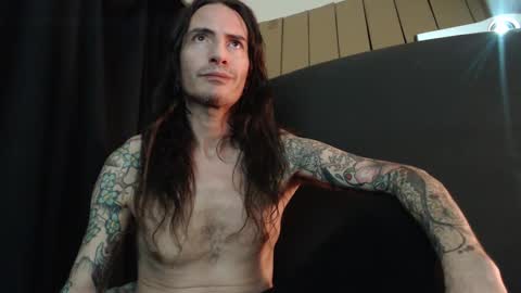 Snapshot of bailey39 chatting on 03.11.25 Bailey online show from 03.11.25