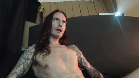 Snapshot of bailey39 chatting on 03.11.25 Bailey online show from 03.11.25