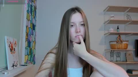 Kira online show from 10.15.25