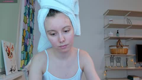 Kira online show from 12.15.25