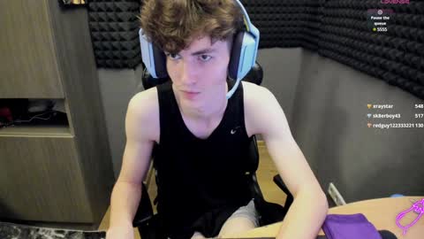 Snapshot of bambelbye chatting on 12.01.24 Gaz online show from 12.01.24