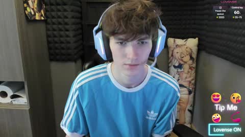 Snapshot of bambelbye chatting on 12.17.24 Gaz online show from 12.17.24