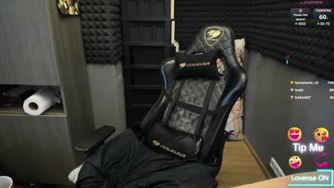 Snapshot of bambelbye chatting on 12.24.24 Gaz online show from 12.24.24