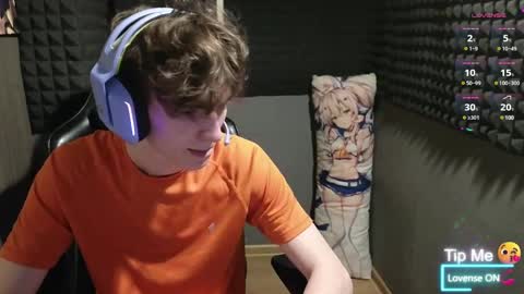 Snapshot of bambelbye chatting on 02.09.25 Gaz online show from 02.09.25