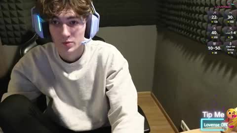 Snapshot of bambelbye chatting on 02.25.25 Gaz online show from 02.25.25