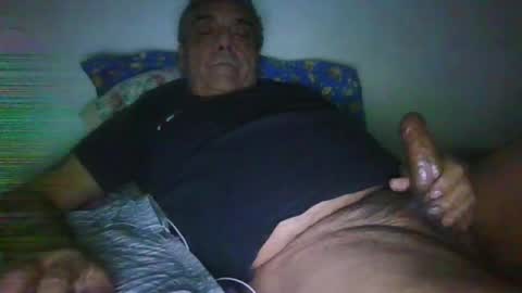 Snapshot of bambino6060 chatting on 06.17.26 bambino6060 online show from 06.17.26