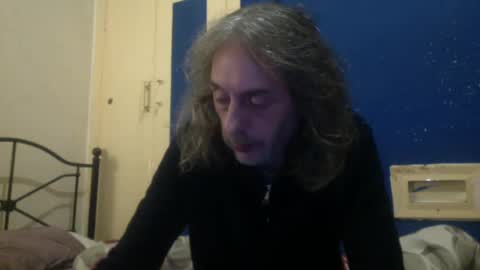 Snapshot of bangintoleather chatting on 02.14.25 bangintoleather online show from 02.14.25
