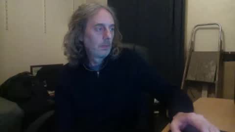 Snapshot of bangintoleather chatting on 09.15.25 bangintoleather online show from 09.15.25