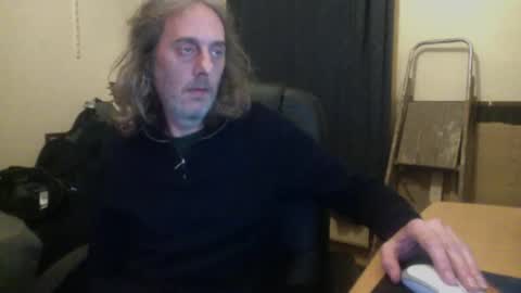 Snapshot of bangintoleather chatting on 10.12.25 bangintoleather online show from 10.12.25