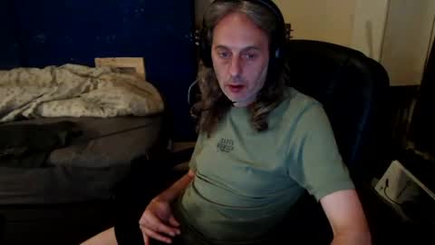 bangintoleather online show from 07.23.26