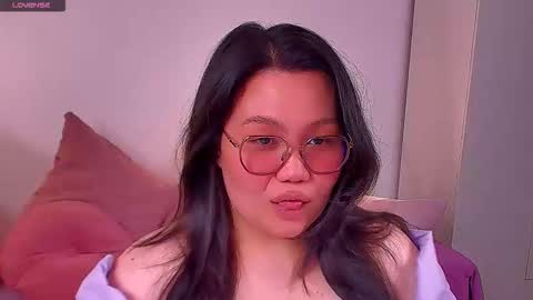 Barbie Kim online show from 11.02.25