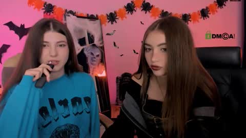 Snapshot of barbara_crazy chatting on 10.28.25 barbara_crazy online show from 10.28.25