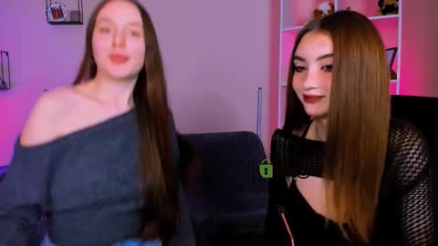 Snapshot of barbara_crazy chatting on 11.22.25 barbara_crazy online show from 11.22.25