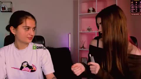 Snapshot of barbara_crazy chatting on 12.01.25 barbara_crazy online show from 12.01.25