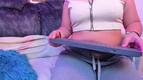 Snapshot of barbara_honey chatting on 03.12.25 Barbara online show from 03.12.25