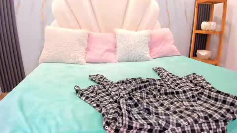 Snapshot of barbara_honey chatting on 11.24.25 Barbara online show from 11.24.25