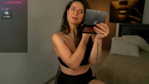 barbaraxoxox online show from 10.13.25