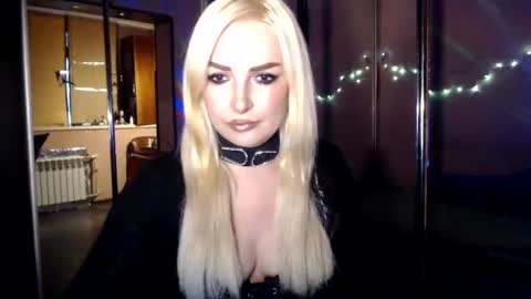 Victoria online show from 06.18.26