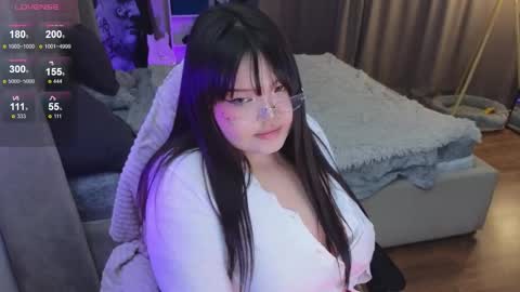 Leya online show from 12.03.25