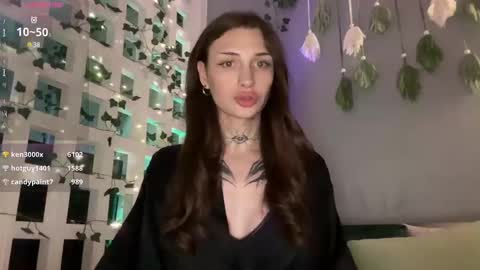 Snapshot of barbie_bi chatting on 02.06.25 My name is Molly. Please say hello I like talking to you. If you have any wishes or obscene desires please use the tip menu online show from 02.06.25
