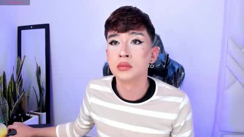 Snapshot of barbie_boy_ chatting on 01.07.26 I work from home this is my room 3 online show from 01.07.26