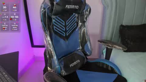 Snapshot of barbie_boy_ chatting on 03.01.26 I work from home this is my room 3 online show from 03.01.26