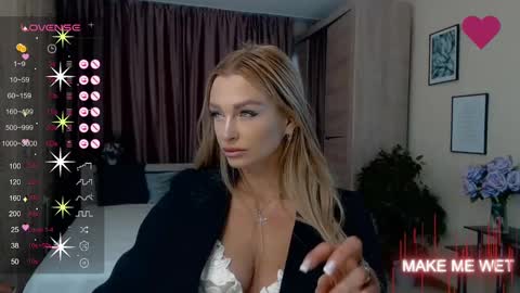 Snapshot of barbie_kiss1 chatting on 03.06.25 barbie online show from 03.06.25